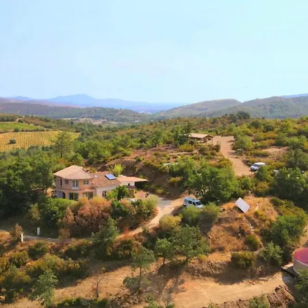 Avec Dortoirs 度假居 *