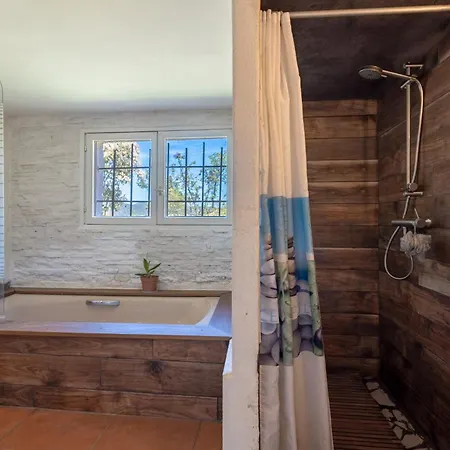 度假居 Avec Dortoirs *