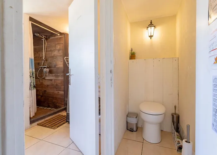 Avec Dortoirs Сasa de vacaciones *